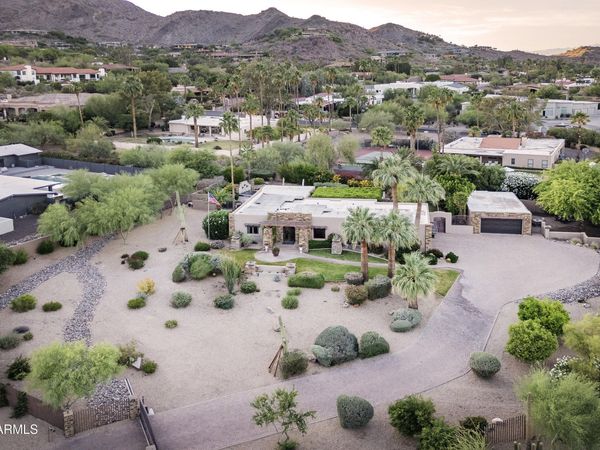 4836 E MOONLIGHT Way, Unit 4, Paradise Valley, AZ 85253