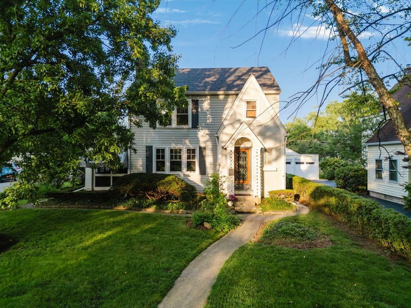 944 S Cassingham Road, Bexley, OH 43209 Photo 1