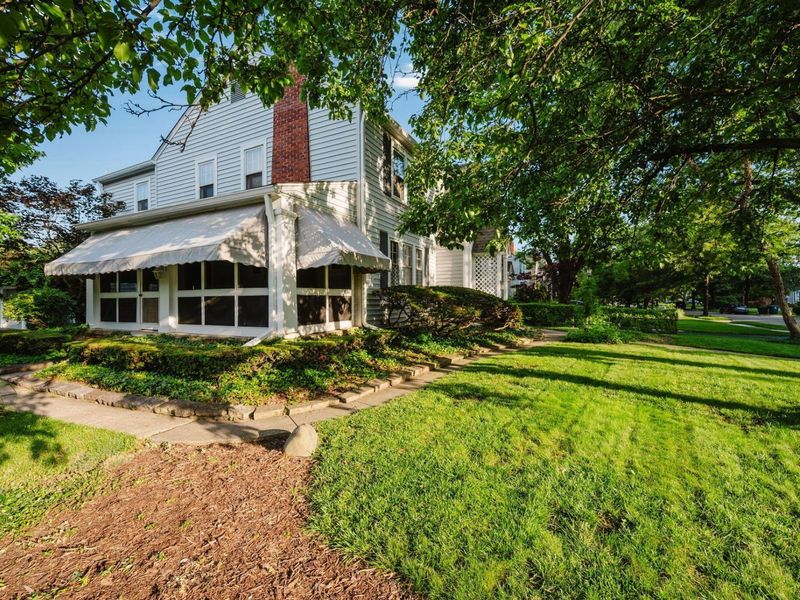 944 S Cassingham Road, Bexley, OH 43209 Photo 3