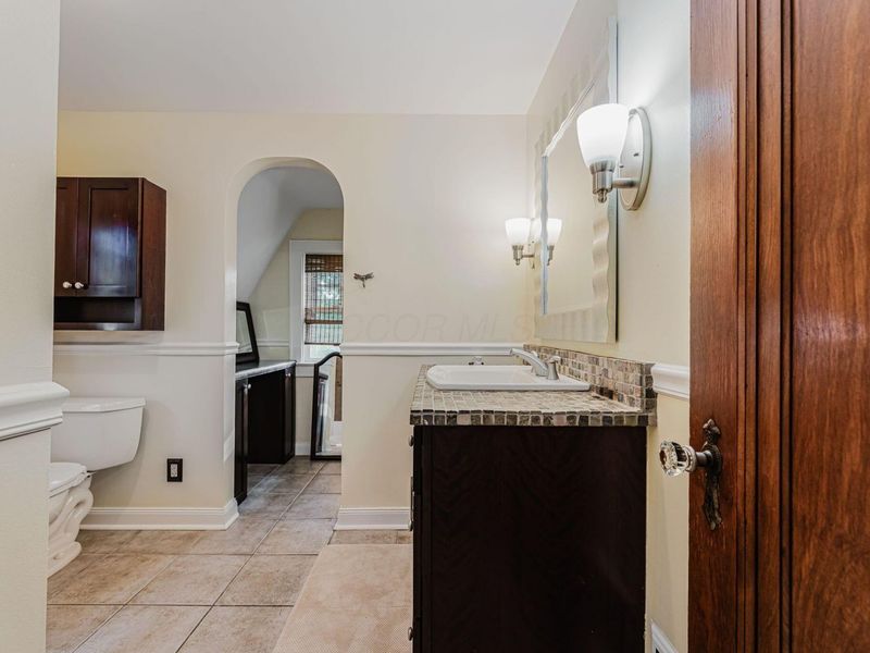 944 S Cassingham Road, Bexley, OH 43209 Photo 34