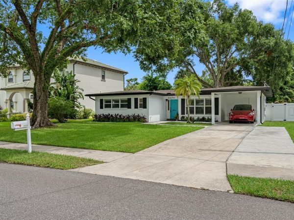 5104 W CLEVELAND STREET, TAMPA, FL 33609
