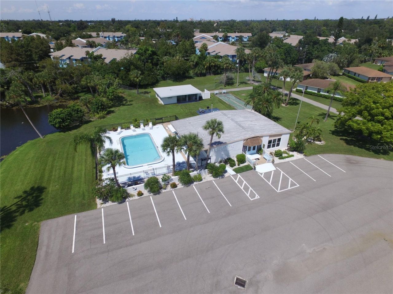 5064 Live Oak Cir, Unit 5064, Bradenton, FL 34207 Photo