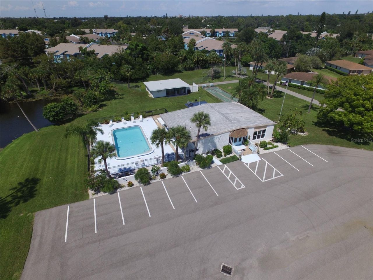5064 Live Oak Cir, Unit 5064, Bradenton, FL 34207 Photo