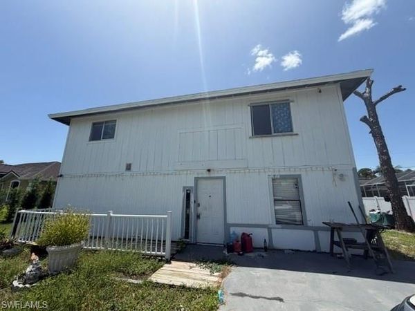 8096 Albatross RD, FORT MYERS, FL 33967