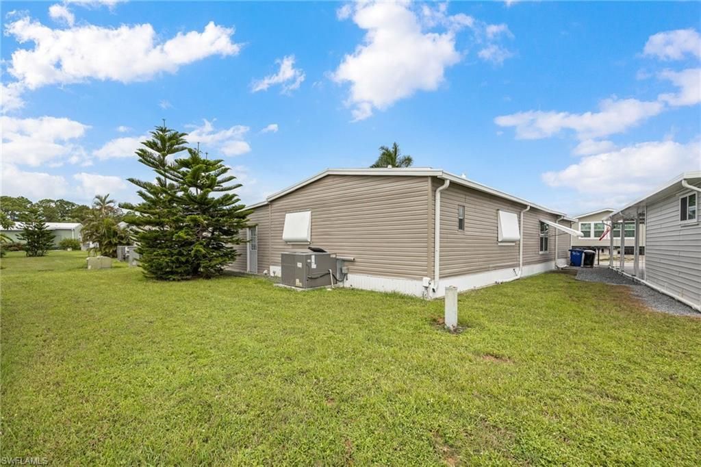 487 Jacklin Ln , North Fort Myers, FL 33903 Photo