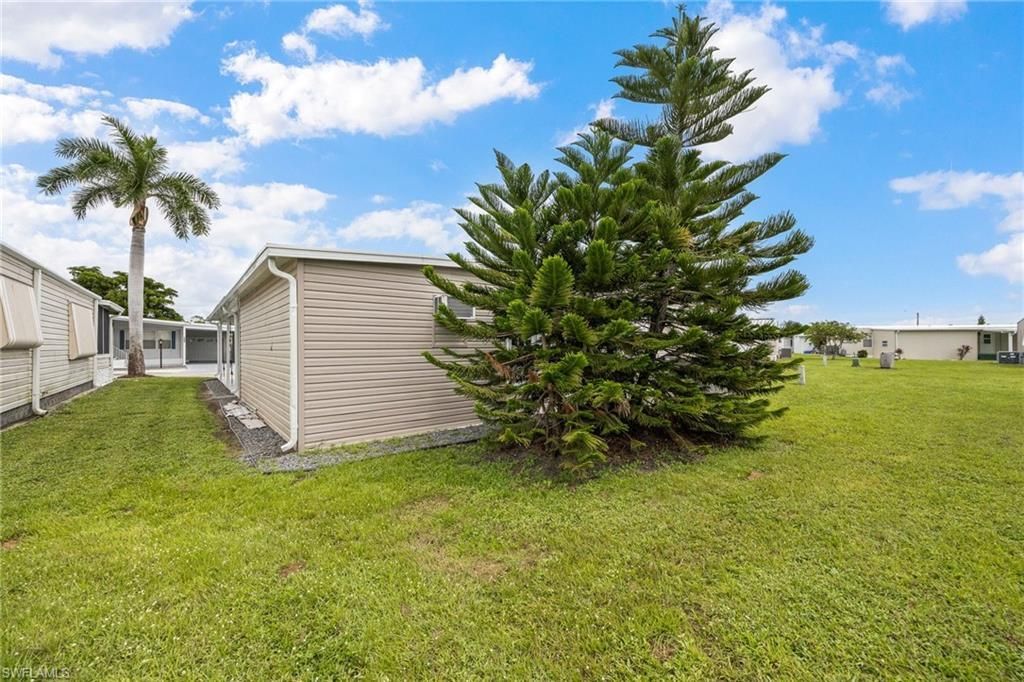 487 Jacklin Ln , North Fort Myers, FL 33903 Photo