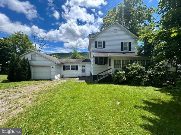 125 1ST STREET , TYRONE, PA 16686