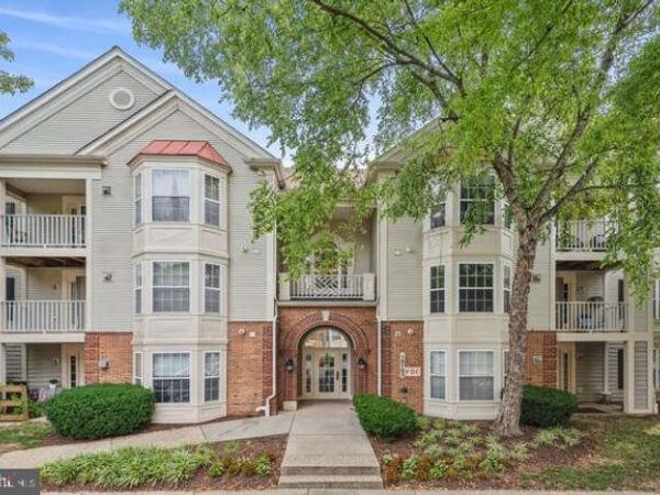 18705 SPARKLING WATER DRIVE, Unit 203, GERMANTOWN, MD 20874
