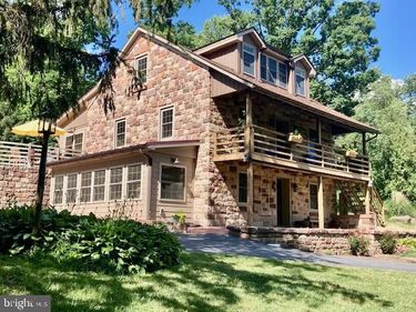 400 SANDY HILL ROAD, DENVER, PA 17517
