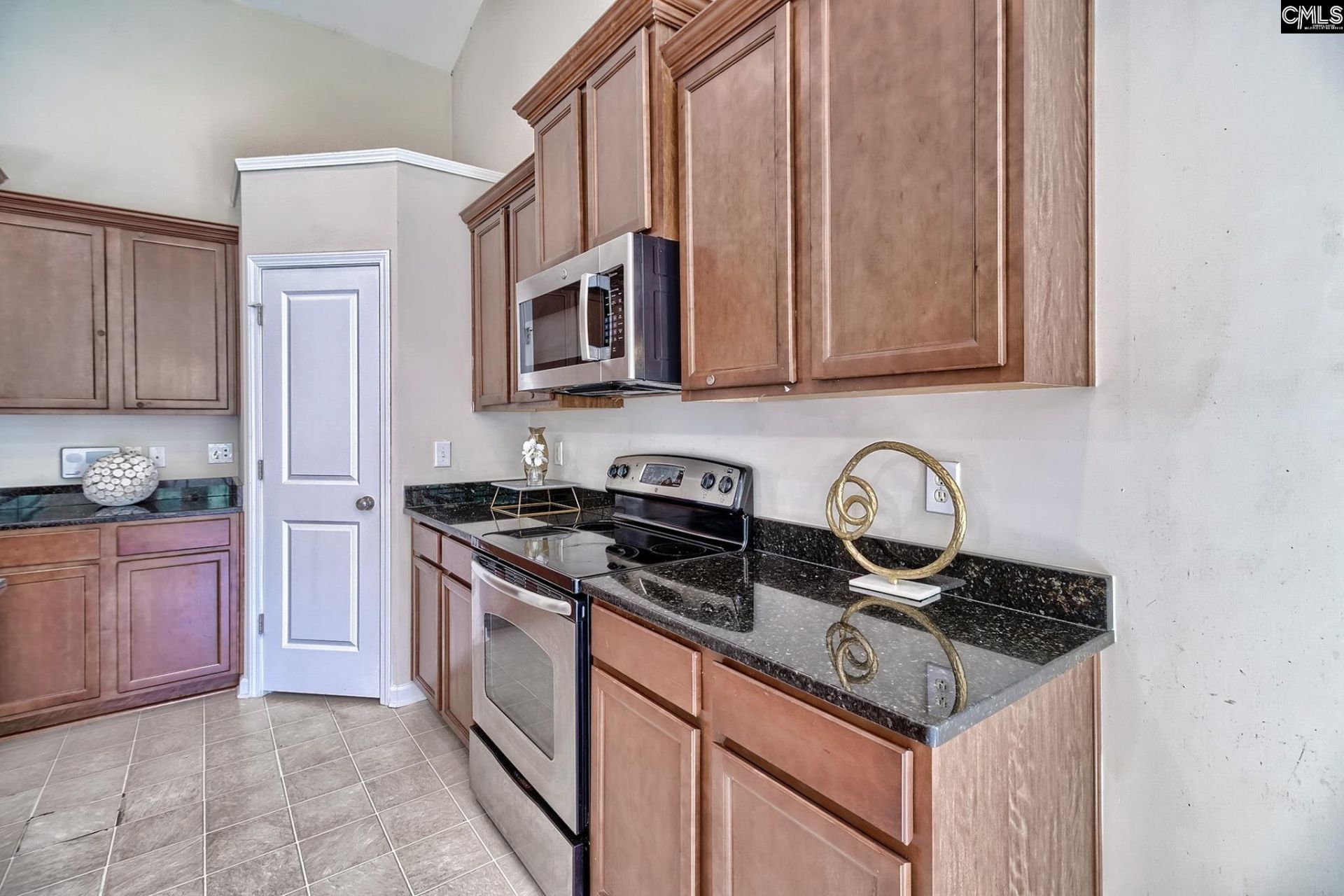 75 Edgerow Court  Photo 15