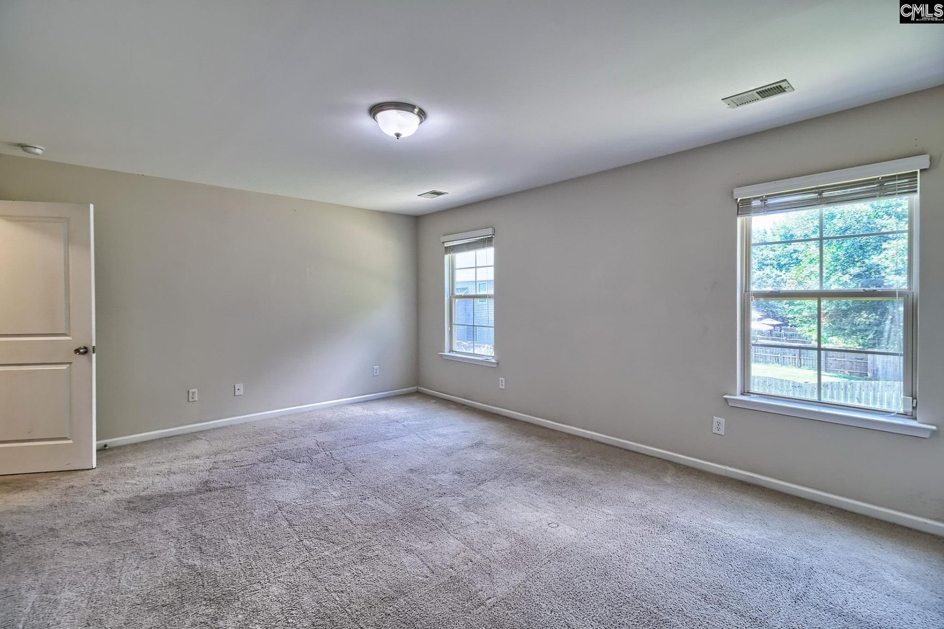 75 Edgerow Court  Photo 18