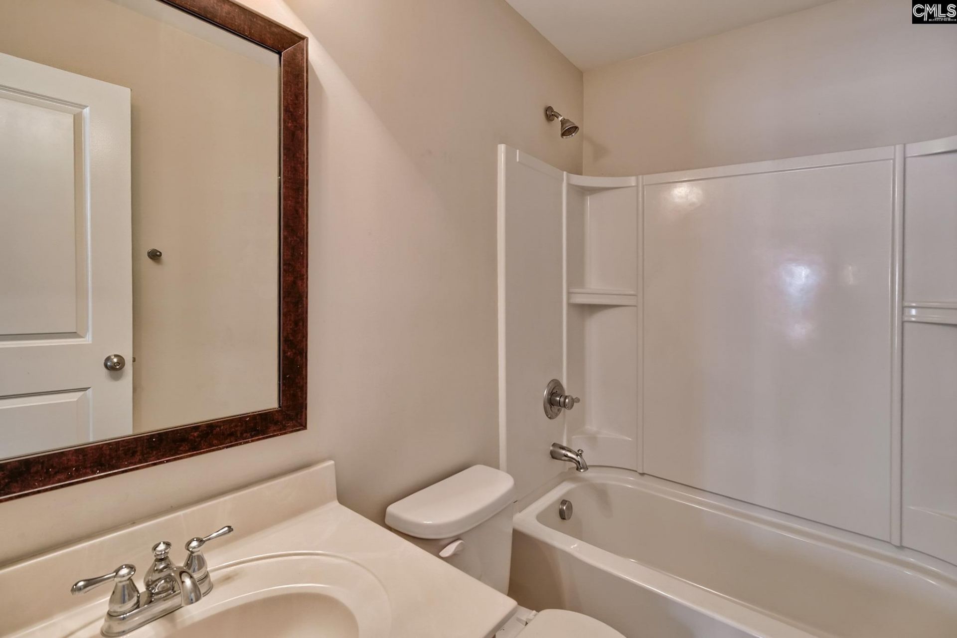 75 Edgerow Court  Photo 25