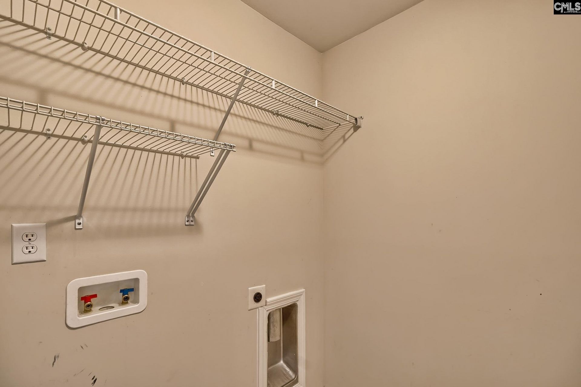 75 Edgerow Court  Photo 31