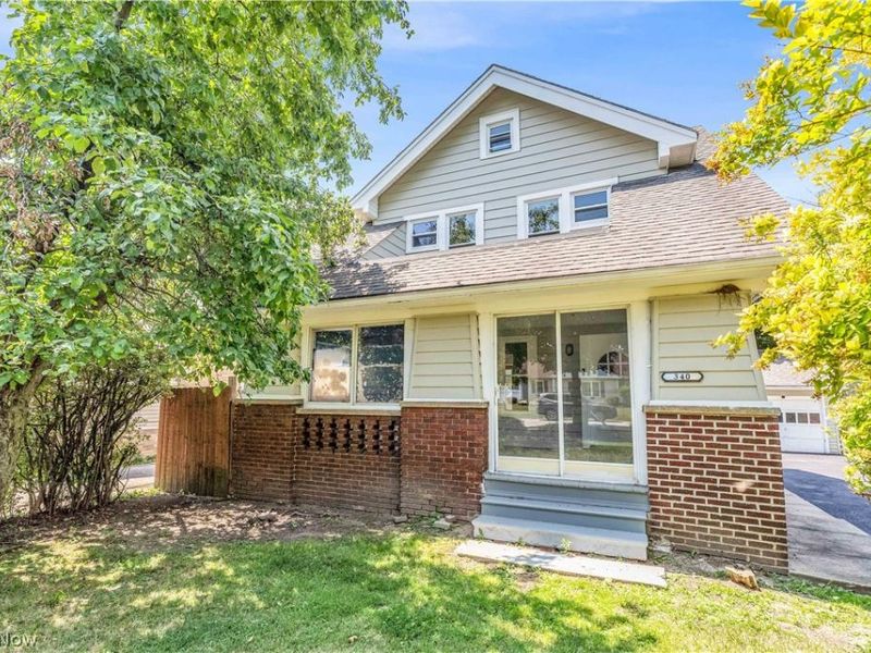 340 E 276th Street, Euclid, OH 44132 Photo 1