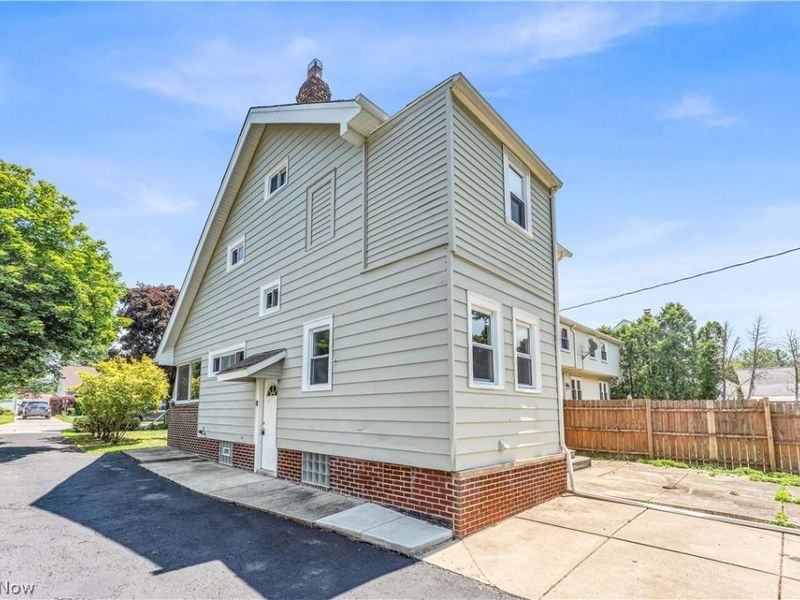 340 E 276th Street, Euclid, OH 44132 Photo 33