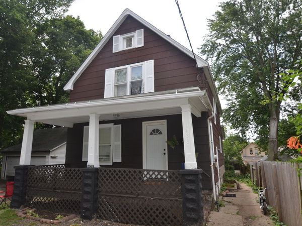 1433 5th Avenue , Rockford, IL 61104