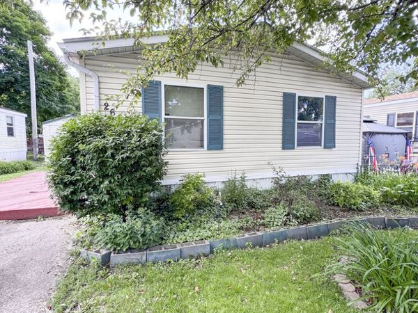 26 Maple Street , Minooka, IL 60447