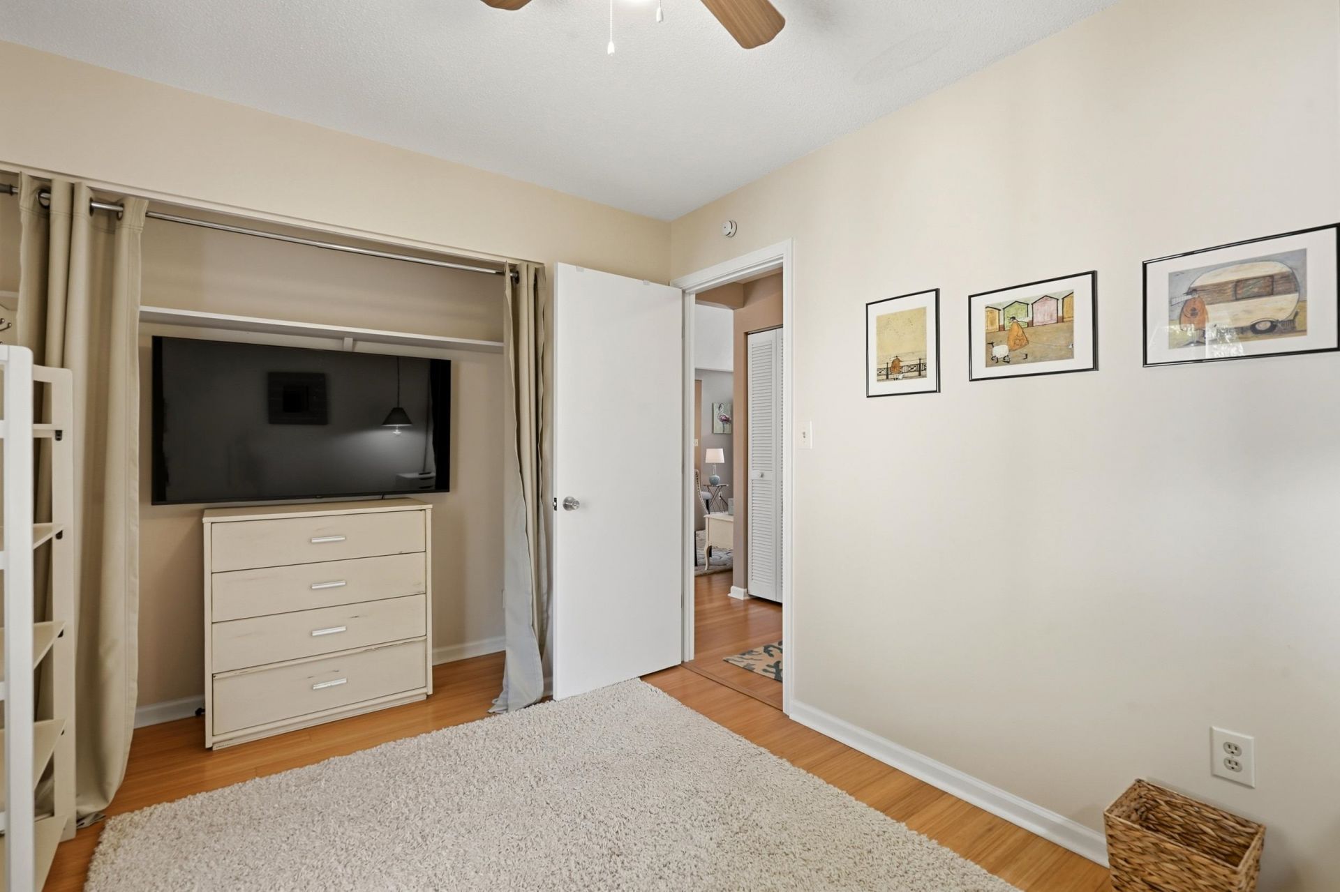 411 Sunset Trail Photo 13