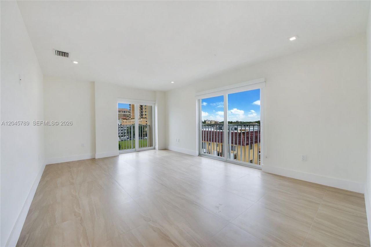 120 Salamanca Ave , Unit PH, Coral Gables, FL 33134 Photo