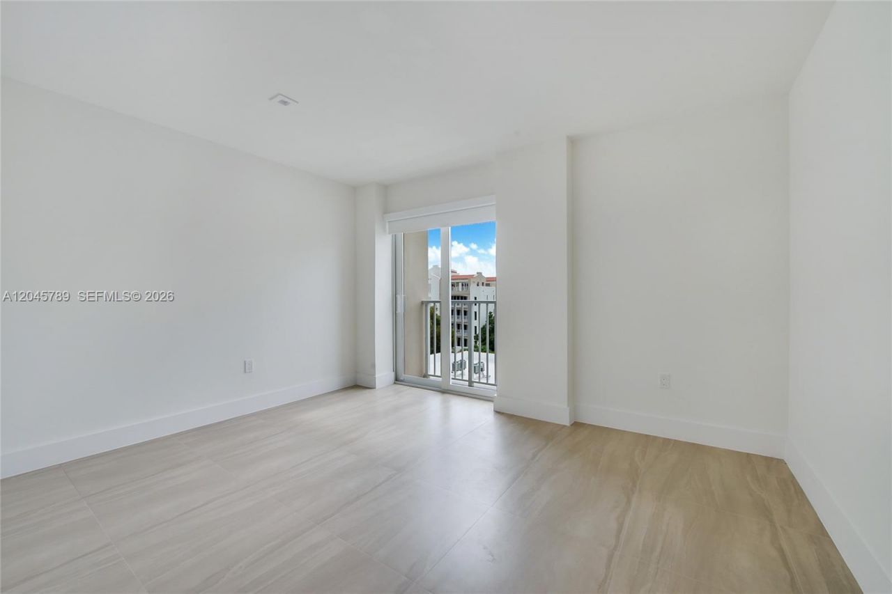 120 Salamanca Ave , Unit PH, Coral Gables, FL 33134 Photo