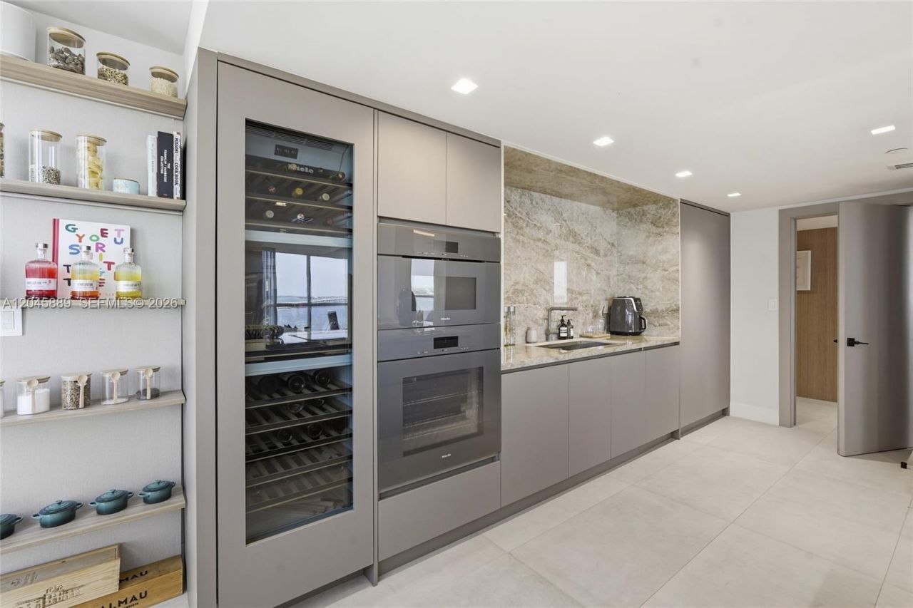 2025 Brickell Ave , Unit 1401, Miami, FL 33129 Photo