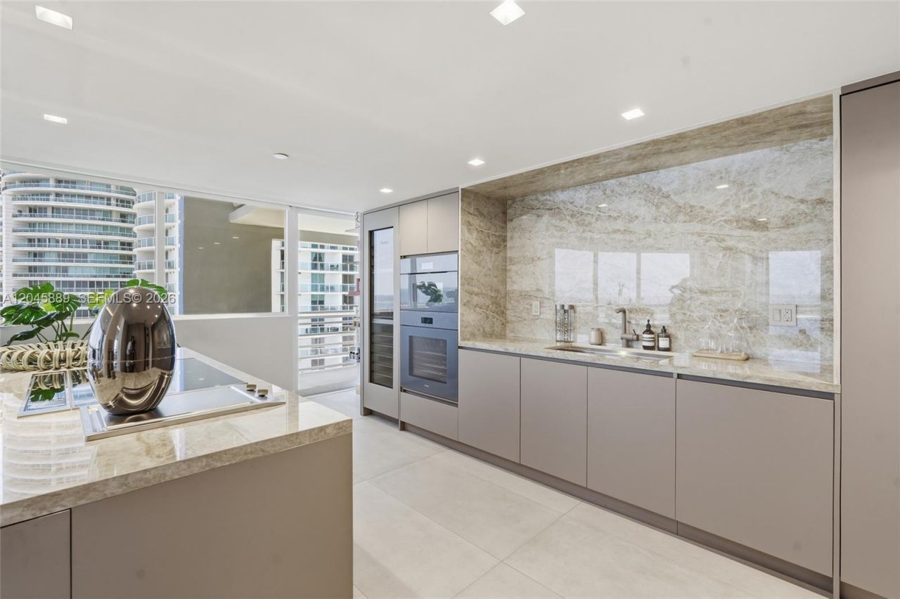 2025 Brickell Ave , Unit 1401, Miami, FL 33129 Photo