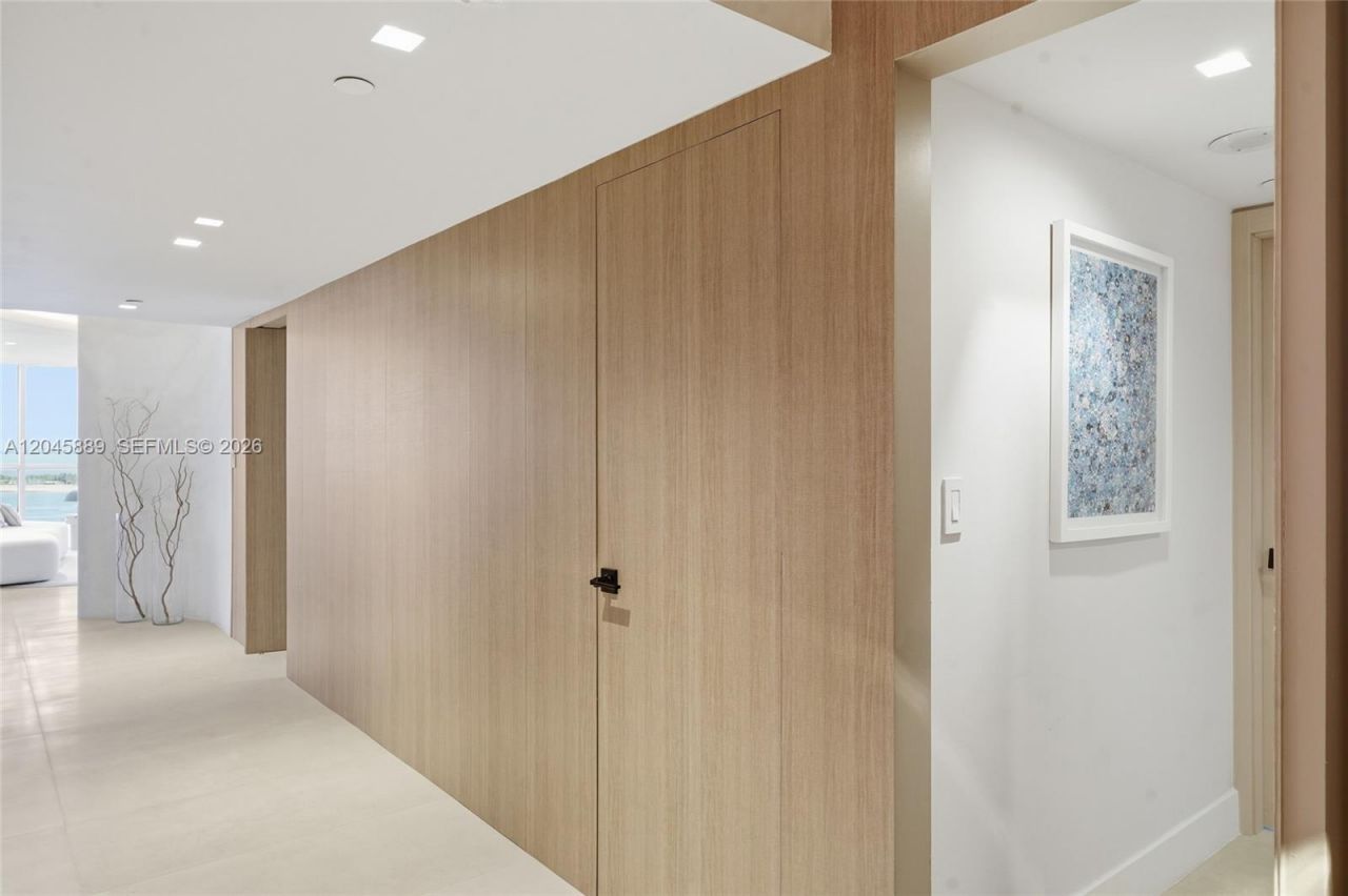 2025 Brickell Ave , Unit 1401, Miami, FL 33129 Photo