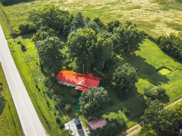24001 State Route K , Duke, MO 65461