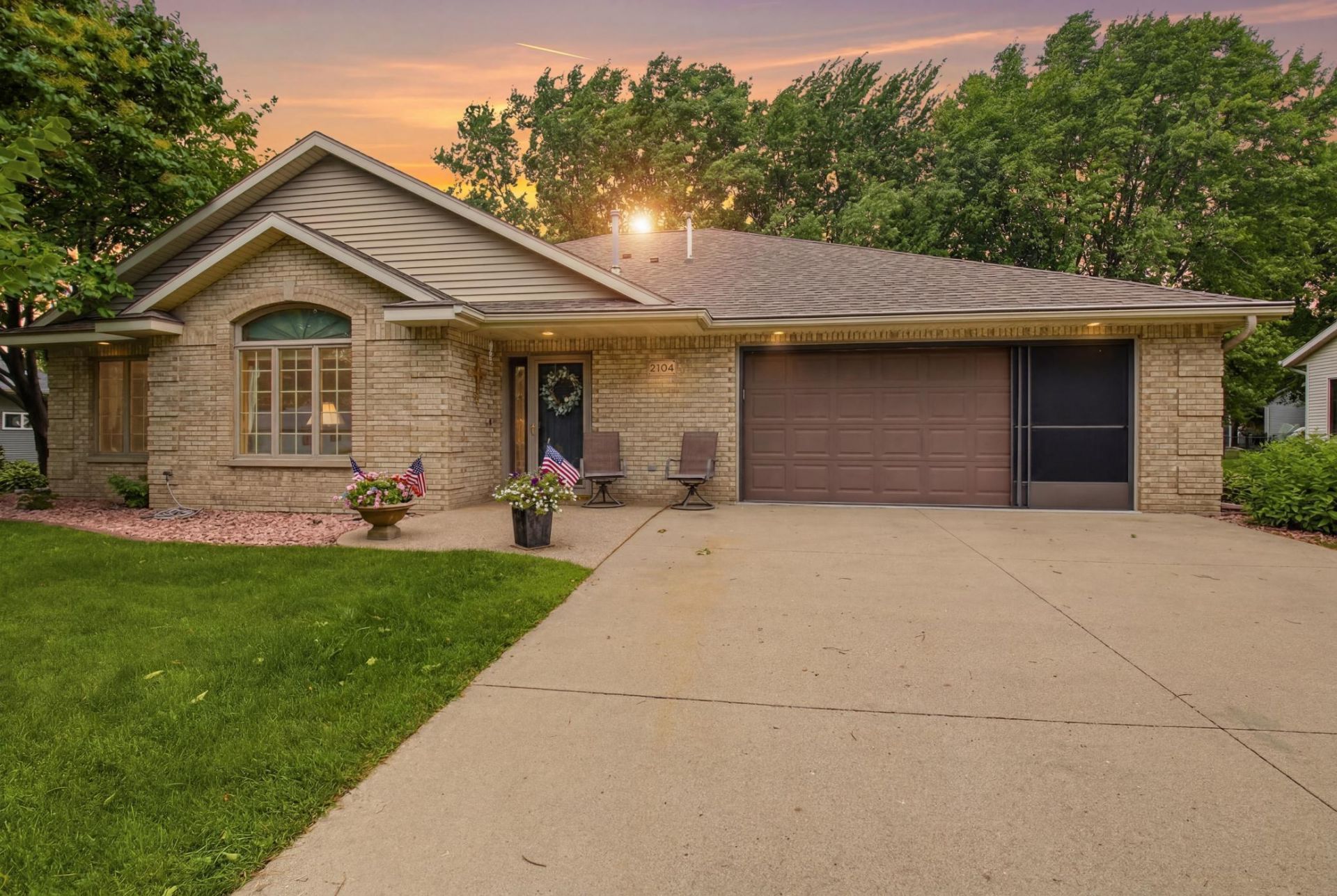 2204 20th Street SW, Willmar, MN 56201