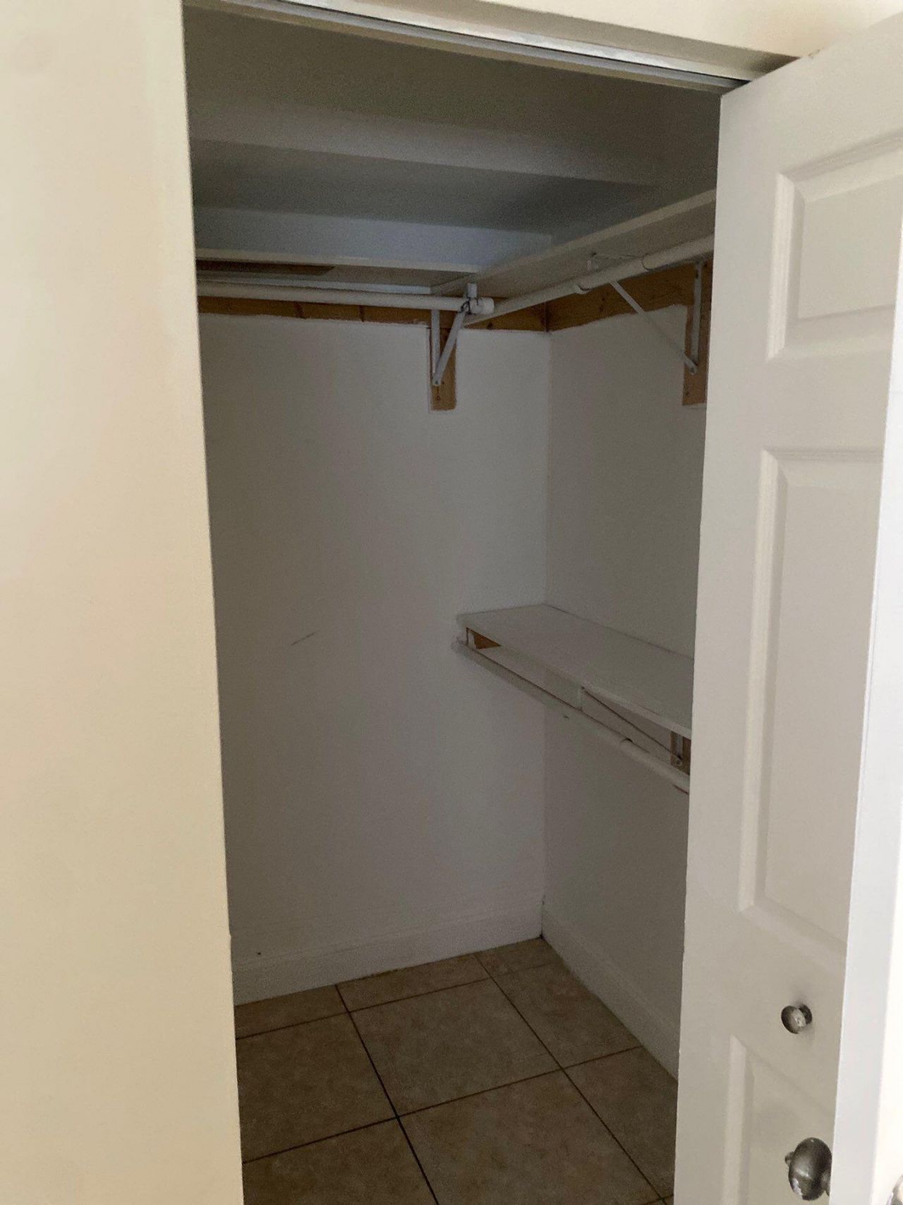 1444 Windsor Court, Unit 1, Fort Lauderdale, FL 33304 Photo
