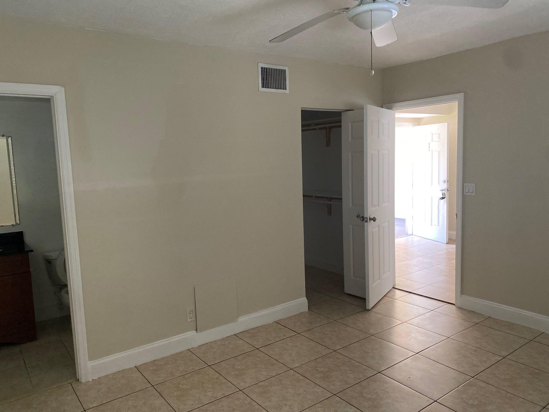 1444 Windsor Court, Unit 1, Fort Lauderdale, FL 33304 Photo