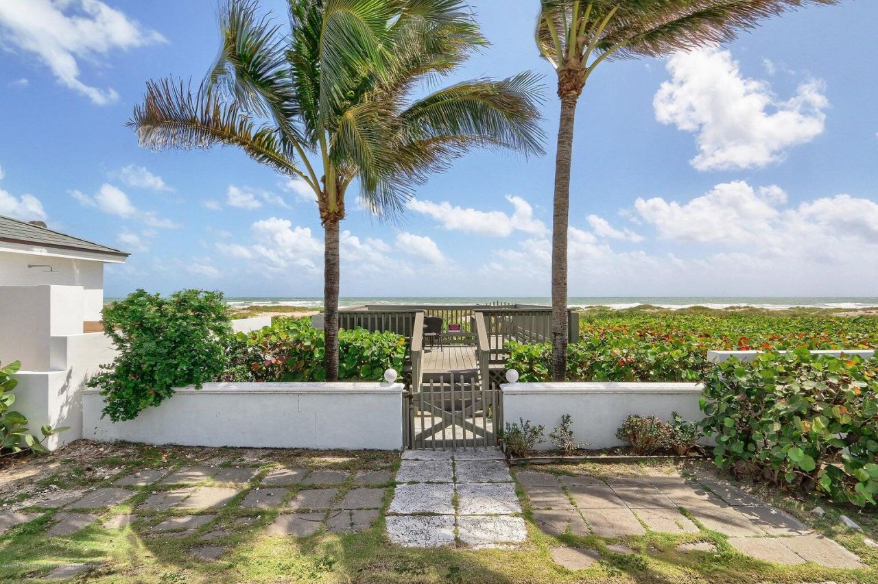 1426 N Ocean Boulevard, Palm Beach, FL 33480 Photo