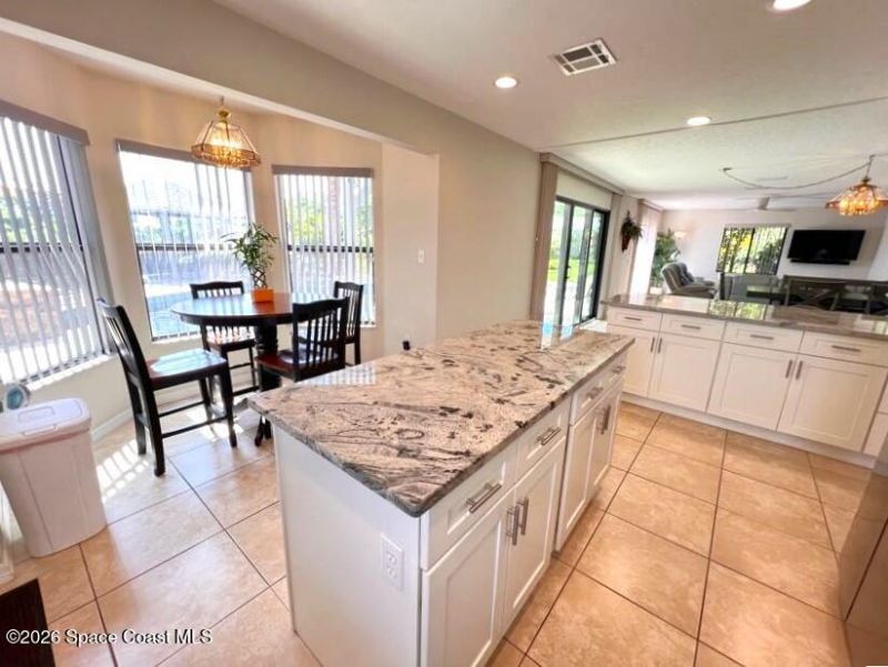9 Point View Place , Cocoa, FL 32926 Photo