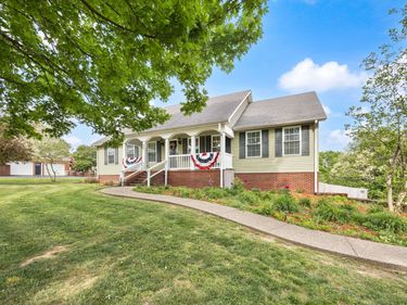 84 Elm Loop, Hustonville, KY 40437