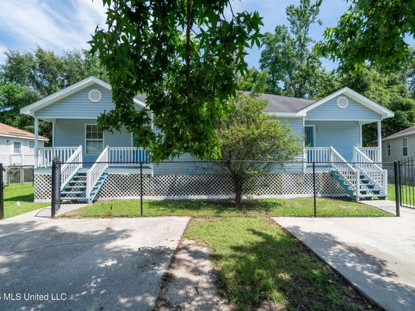 20029 Sunshine Drive, Long Beach, MS 39560