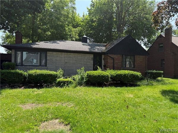 4715 Lewiston Road, Niagara Falls, NY 14305
