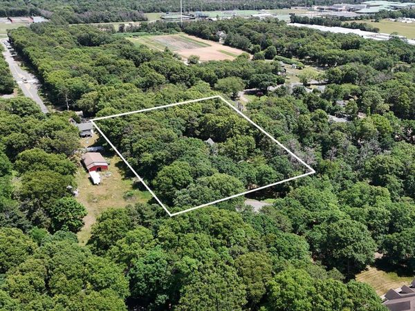 74 John Lane , Manorville, NY 11949