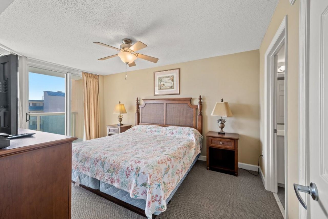 1707 Perrin Dr.  Photo 9