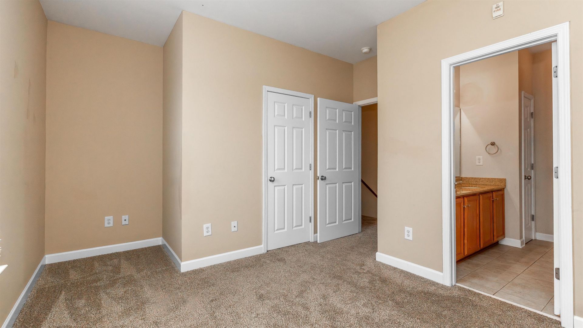 2954 Yancey Way  Photo 22