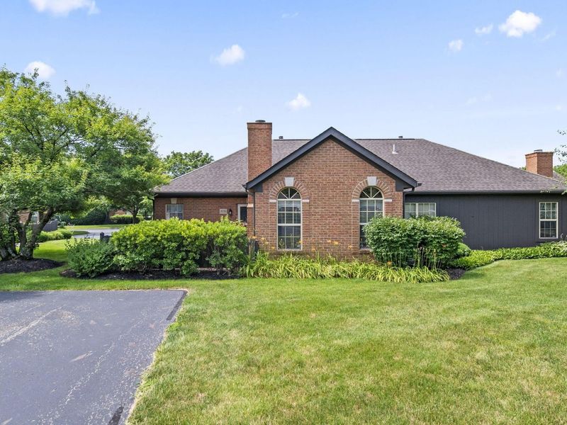 2636 Trottersway Drive, Unit 29, Columbus, OH 43235 Photo 1