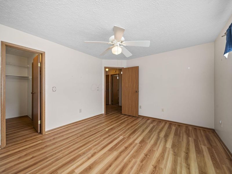 2636 Trottersway Drive, Unit 29, Columbus, OH 43235 Photo 15