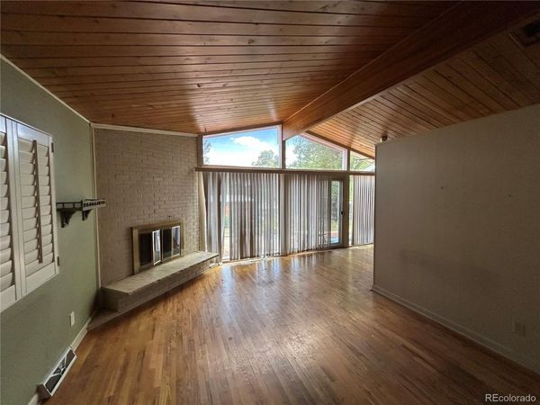 850 W 6th Avenue, Broomfield, CO 80020