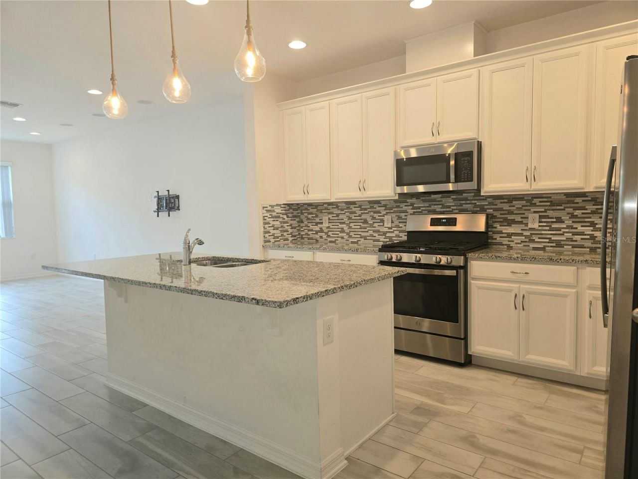 352 Rustic Loop , Sanford, FL 32771 Photo