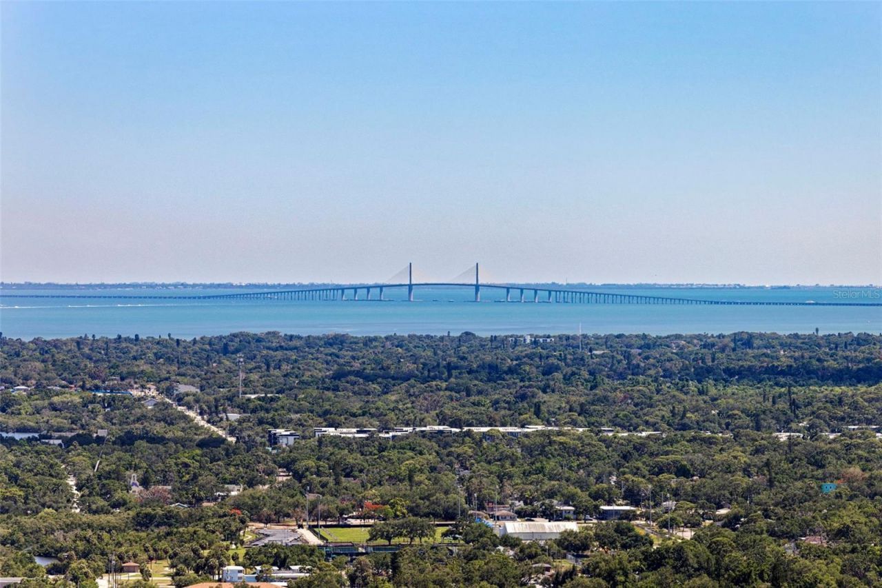 400 Central Avenue , Unit 3906, Saint Petersburg, FL 33701 Photo