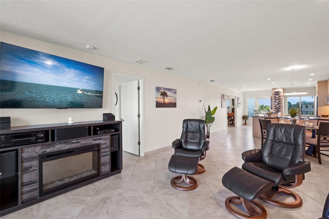 8630 Midnight Pass Road, Unit 502A, Sarasota, FL 34242 Photo