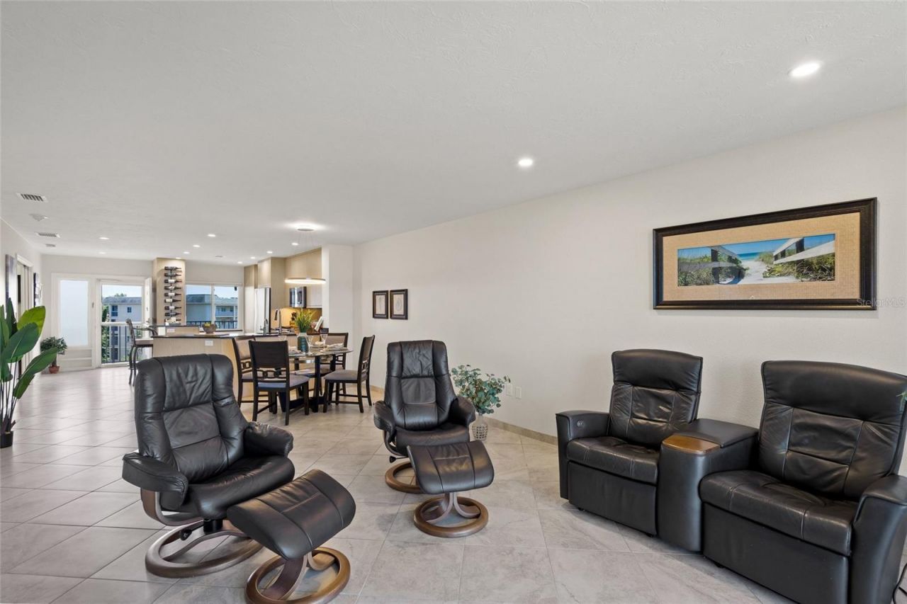 8630 Midnight Pass Road, Unit 502A, Sarasota, FL 34242 Photo