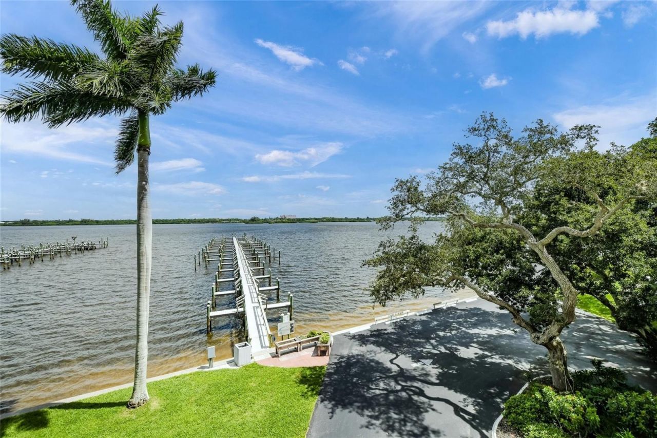 8630 Midnight Pass Road, Unit 502A, Sarasota, FL 34242 Photo