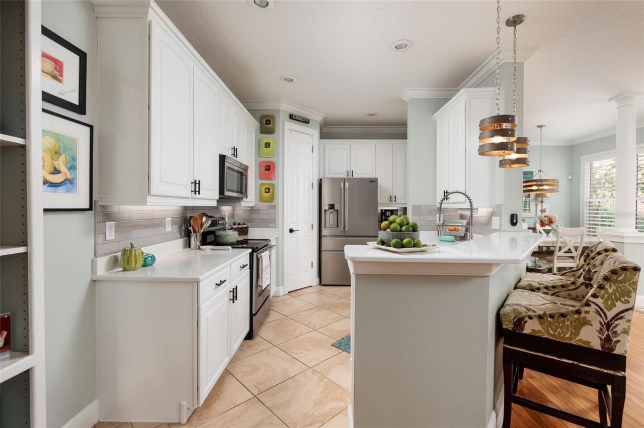 190 Banyan Bay Drive, Saint Petersburg, FL 33705 Photo
