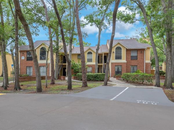 8609 MALLARD RESERVE DRIVE , Unit 203, TAMPA, FL 33614