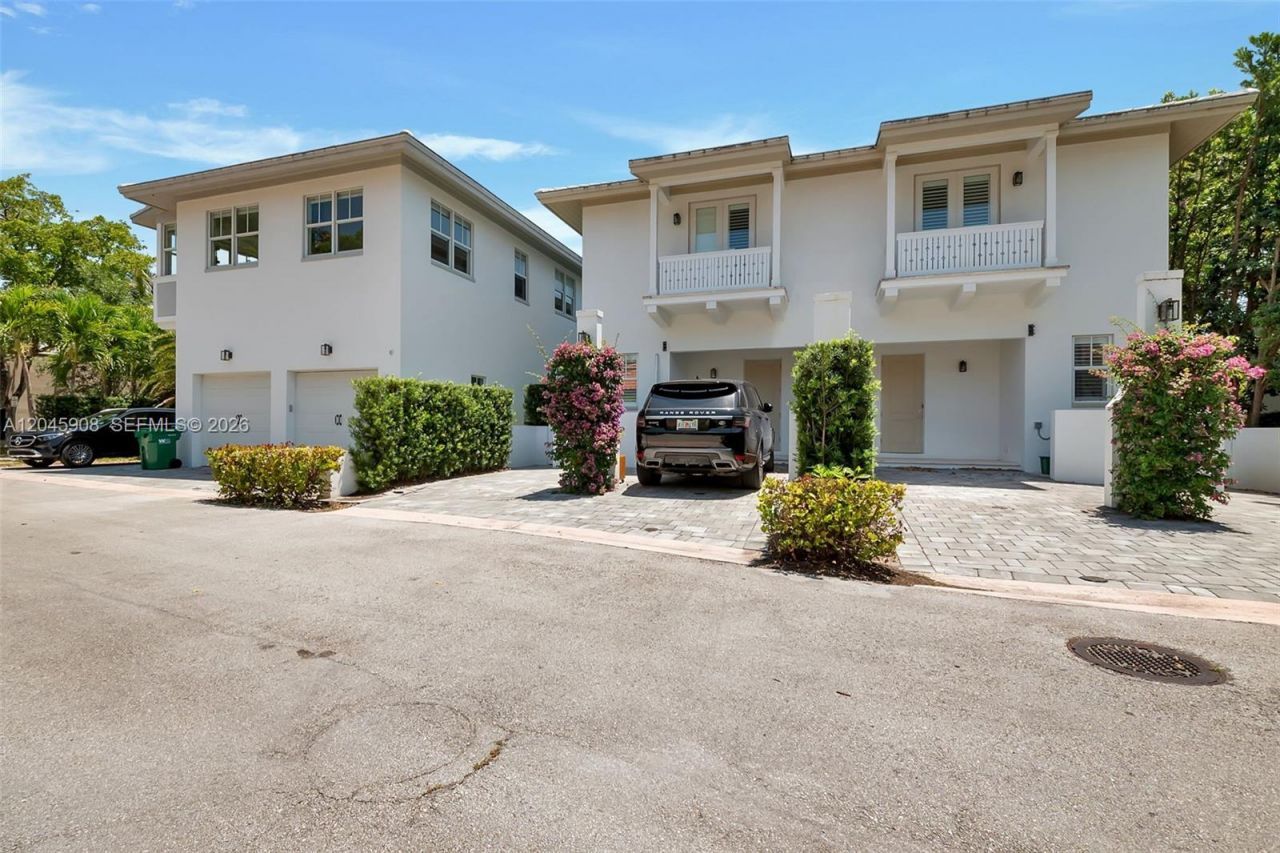3406 Ponce De Leon Blvd, Coral Gables, FL 33134 Photo
